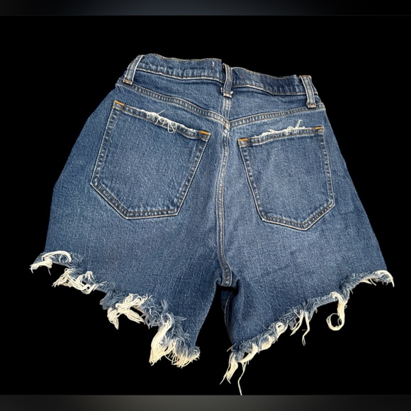 Abercrombie and Fitch “The Dad Short” High Rise size 26/2 - Picture 2 of 5